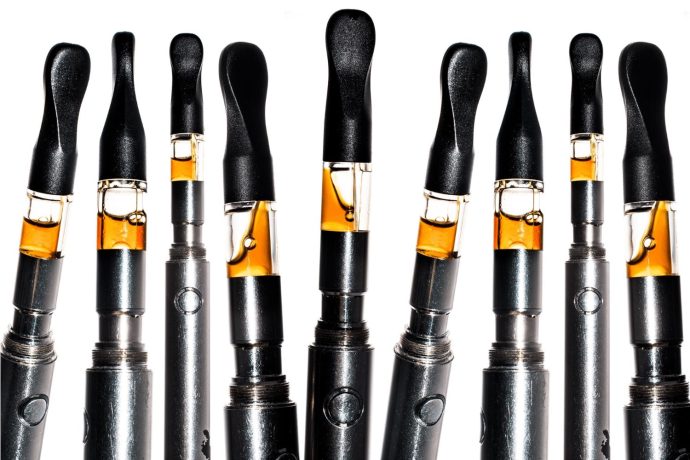 In this expert-approved article, we explore the benefits of using marijuana pens & provide tips on how to find quality products at weed dispensary. 