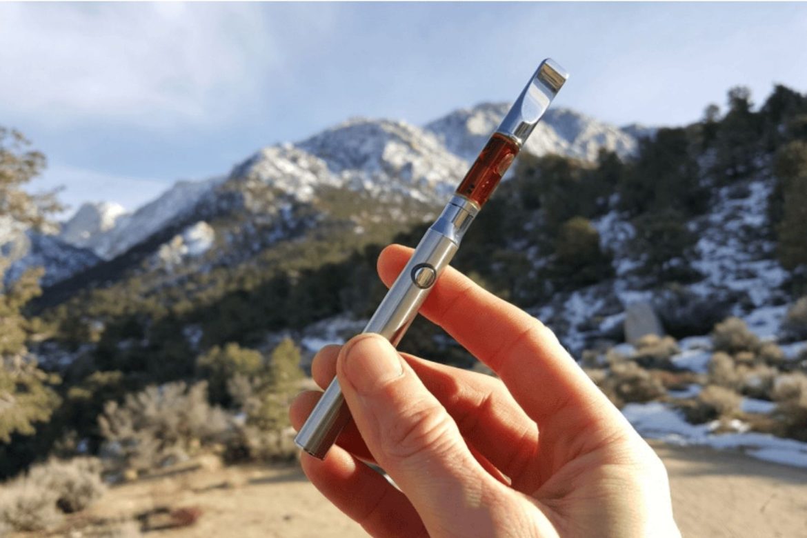 Buy top 3 live resin carts online in Canada to enjoy natural flavours & unmatched potency. Explore the best weed delivery store & buy online weeds. 